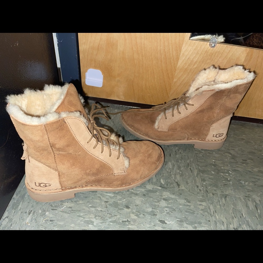 Women’s Quincy Uggs
